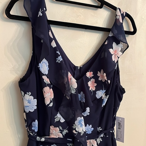Premier Amour Chiffon Ruffle V Neck Asymmetrical Fully Lined Navy Floral Size 12 - Picture 4 of 15
